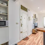 Cozy Apartment Lavapies Rtr