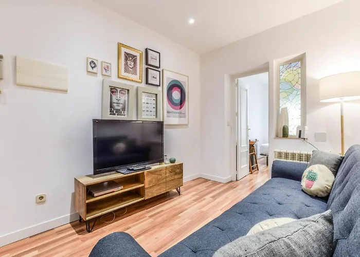 Cozy Apartment Lavapies Rtr