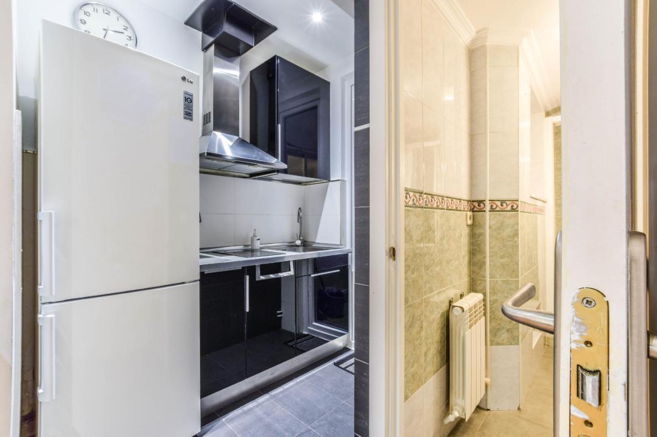 Cozy Apartment Lavapies Rtr *